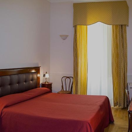 Residence Acropoli Сиракуза Екстериор снимка