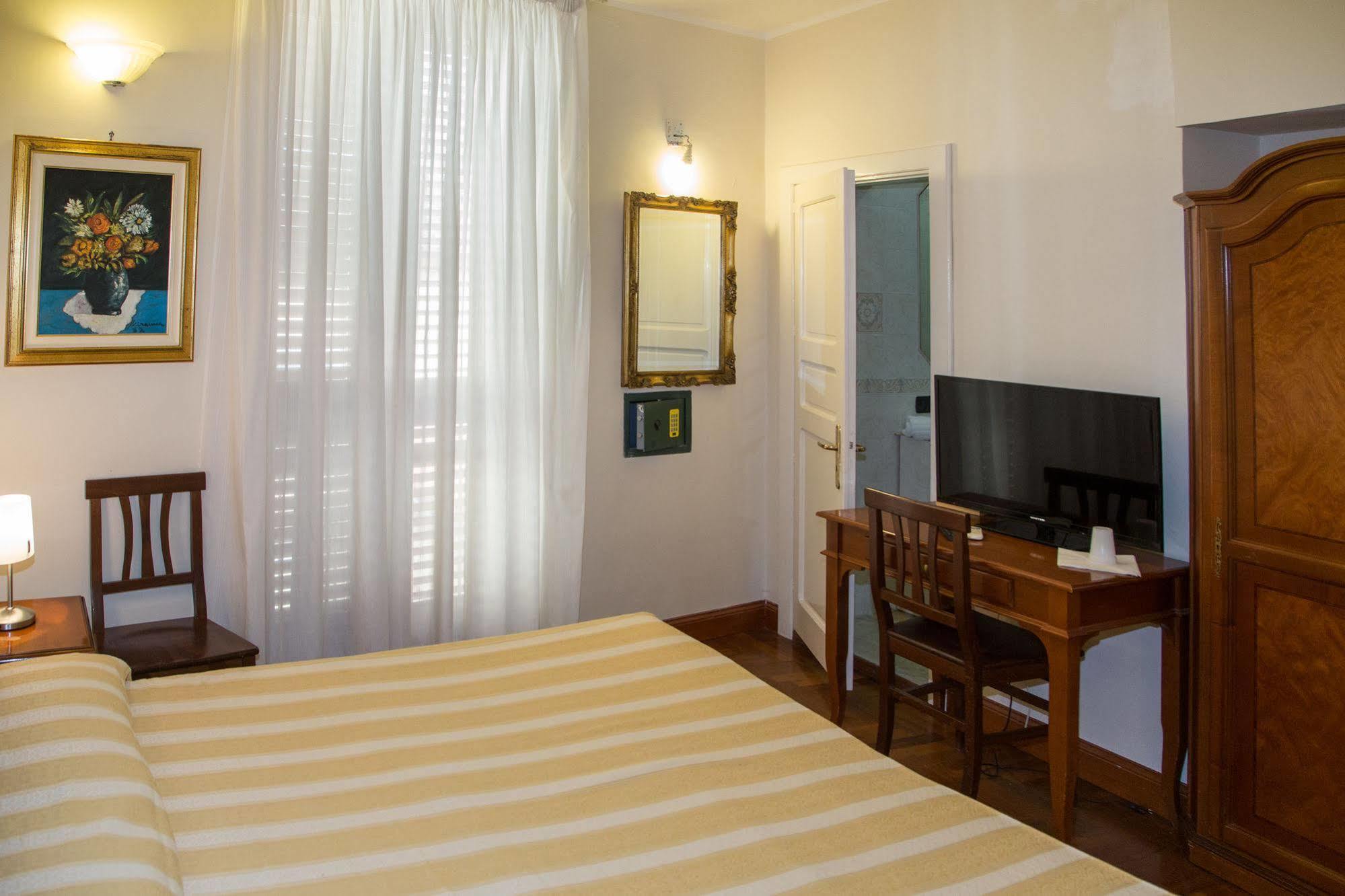 Residence Acropoli Сиракуза Екстериор снимка