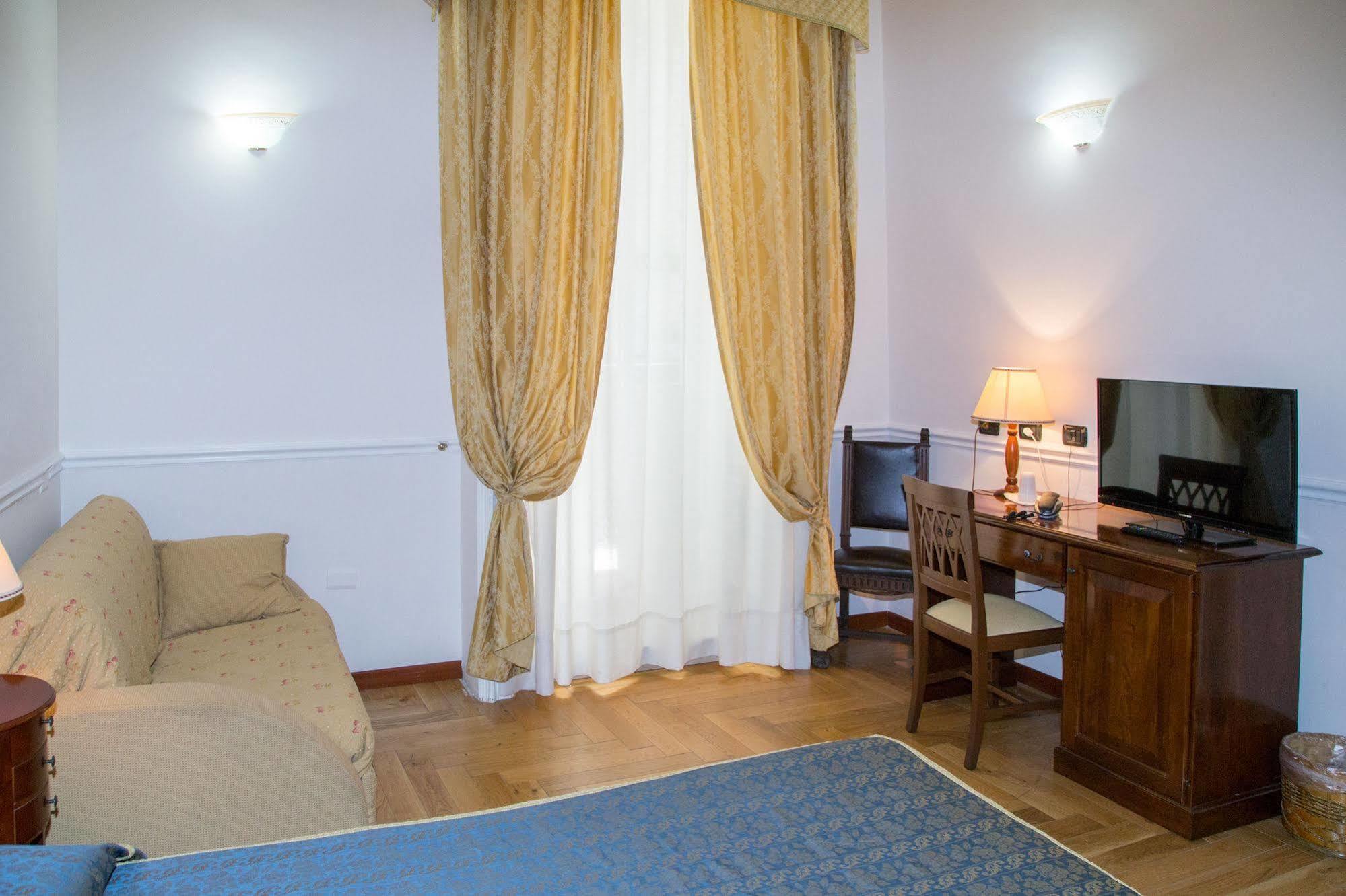 Residence Acropoli Сиракуза Екстериор снимка