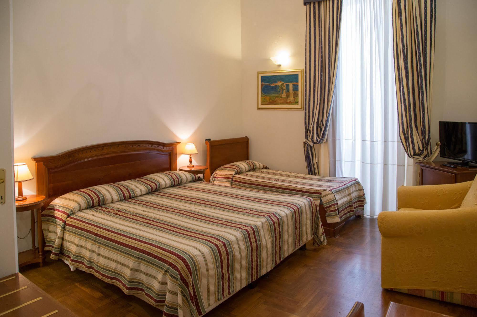 Residence Acropoli Сиракуза Екстериор снимка