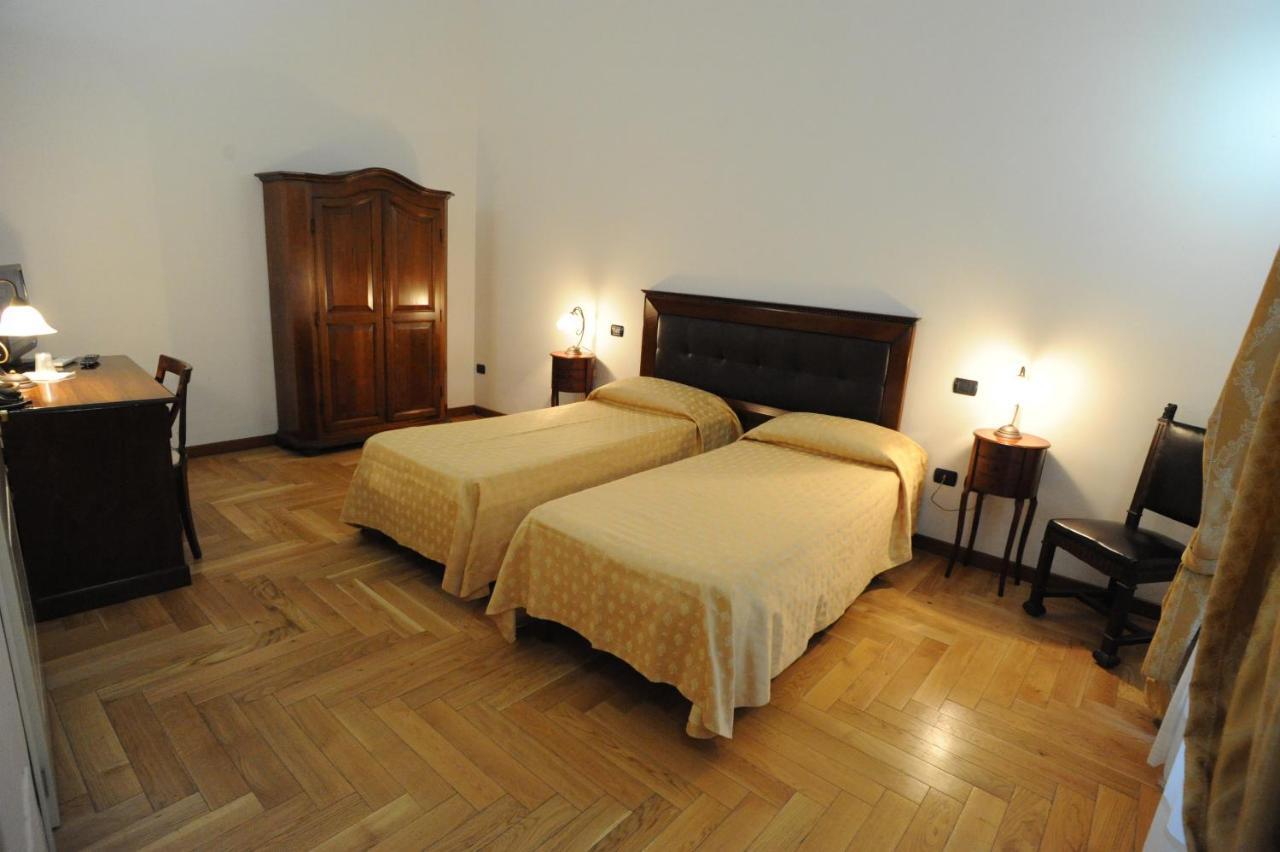 Residence Acropoli Сиракуза Стая снимка